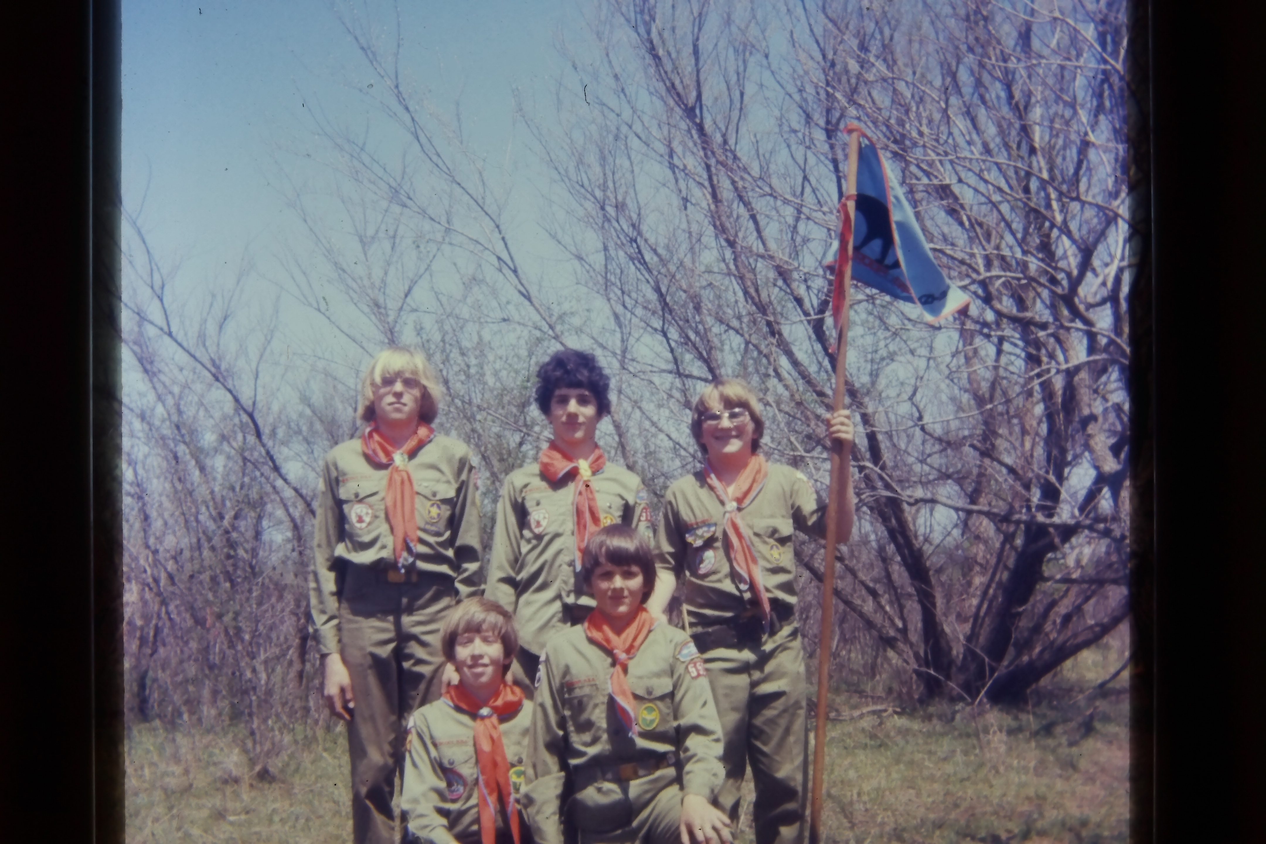 19750500_0747_troop552