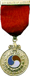 File:MedalOfHonorAwardZA.gif