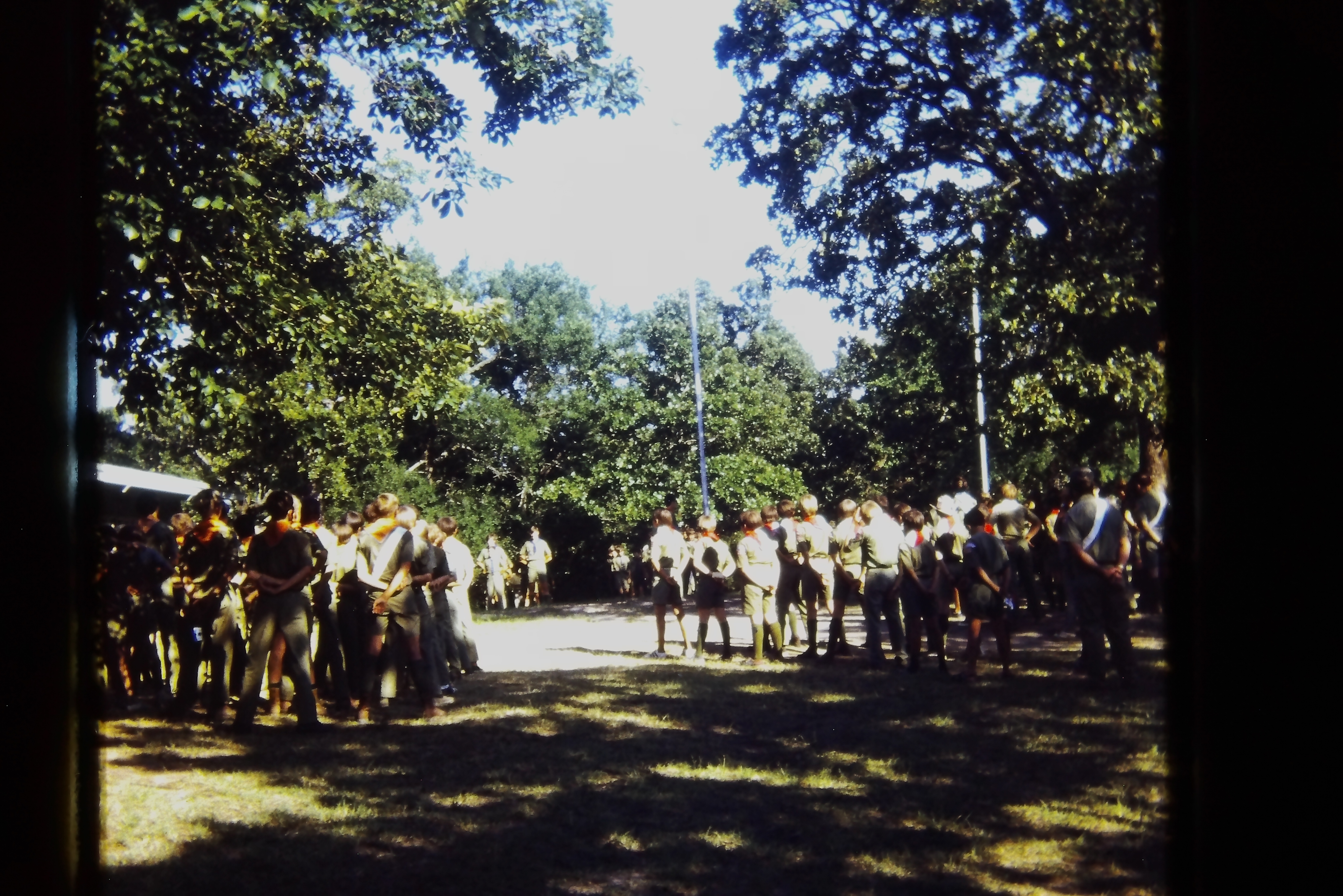 19720700_0265_troop552