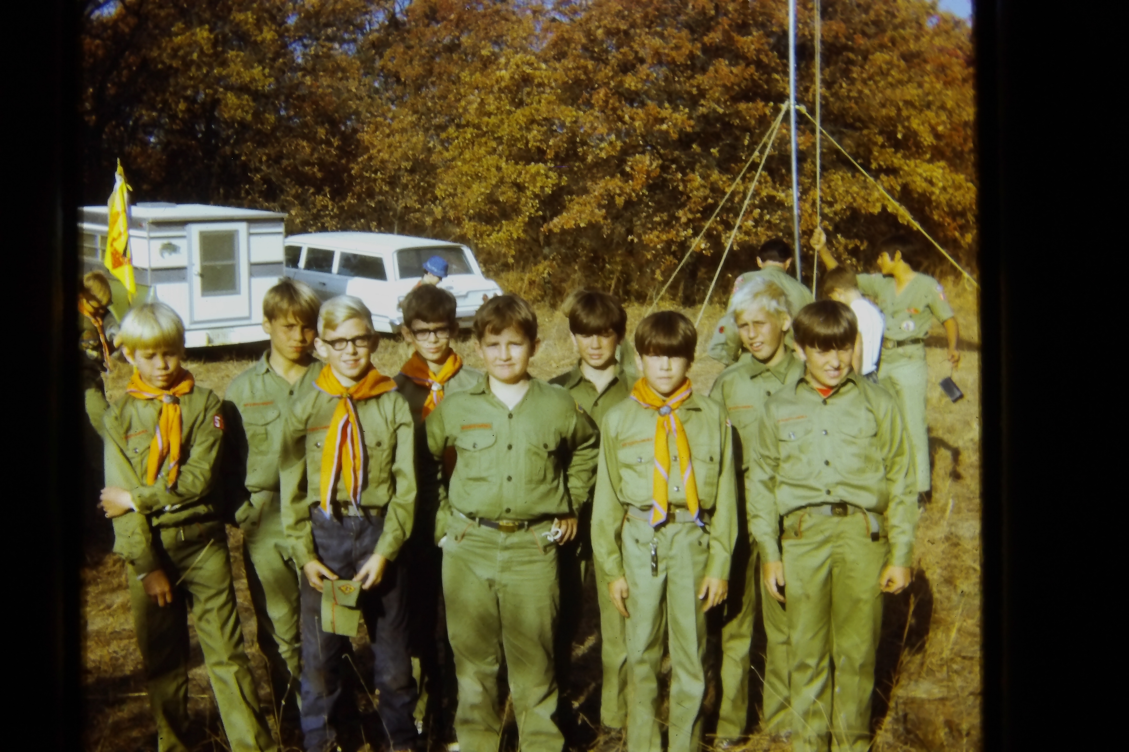 19750800_0809_troop552