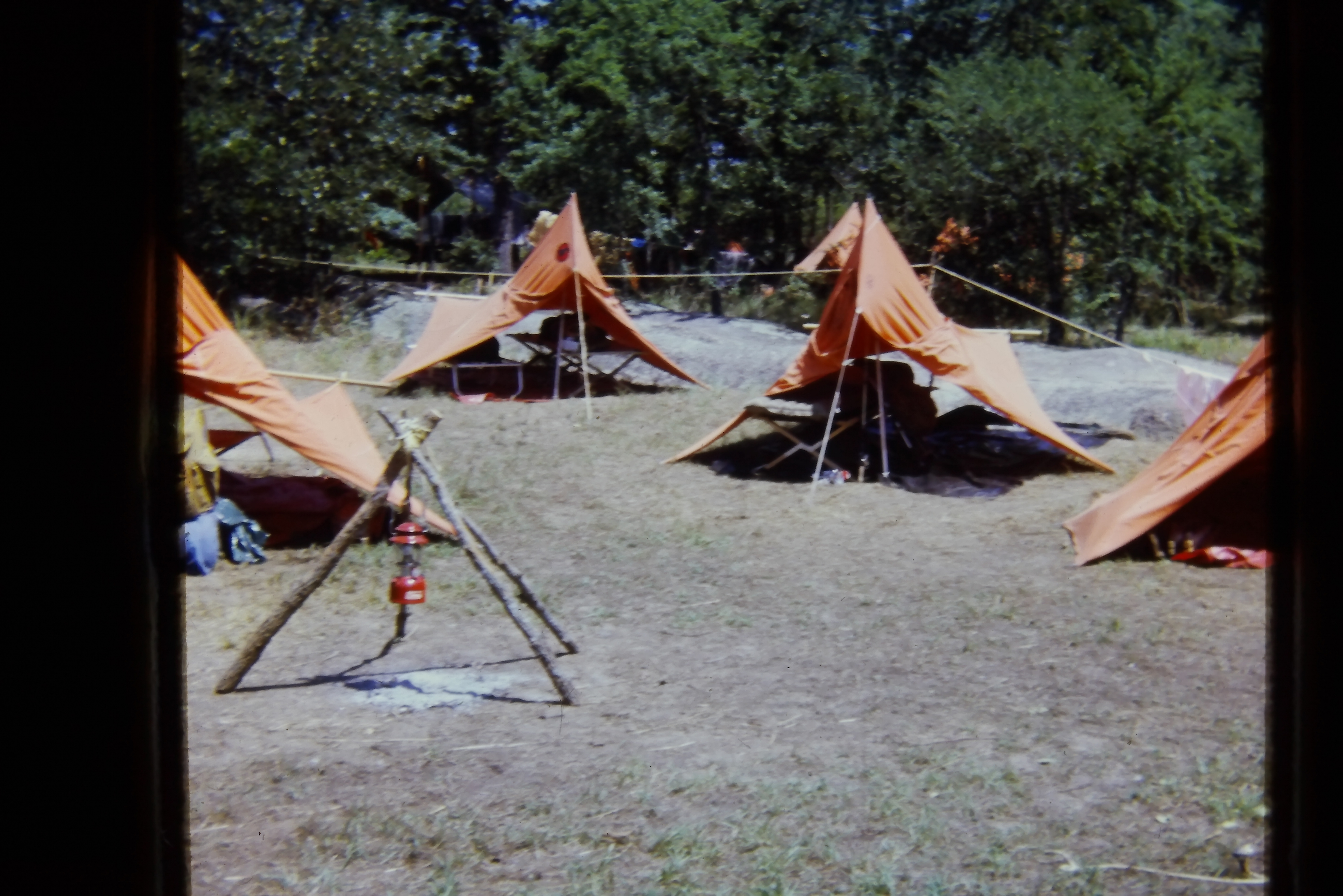 19700700_0136_troop552