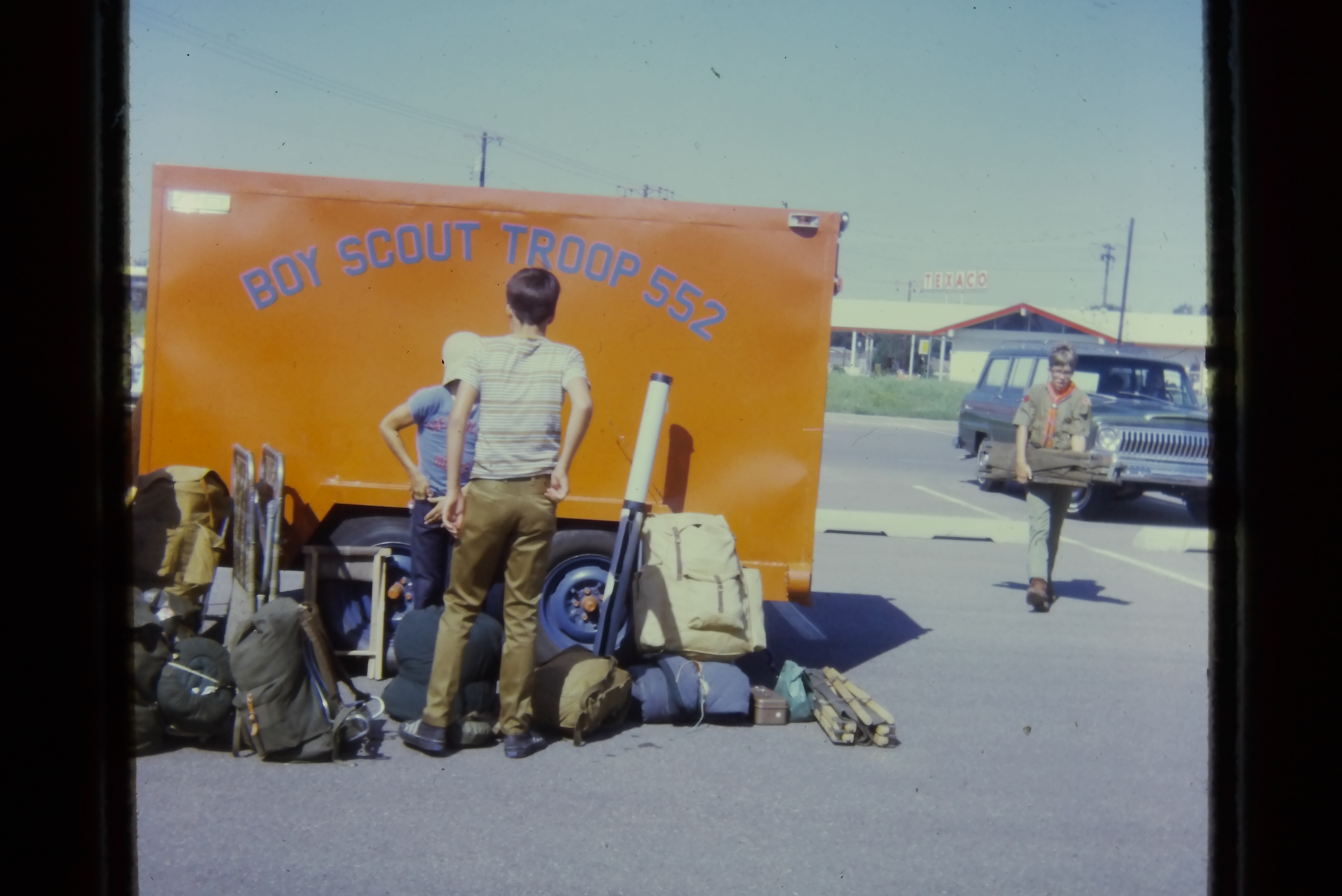 19700700_0118_troop552