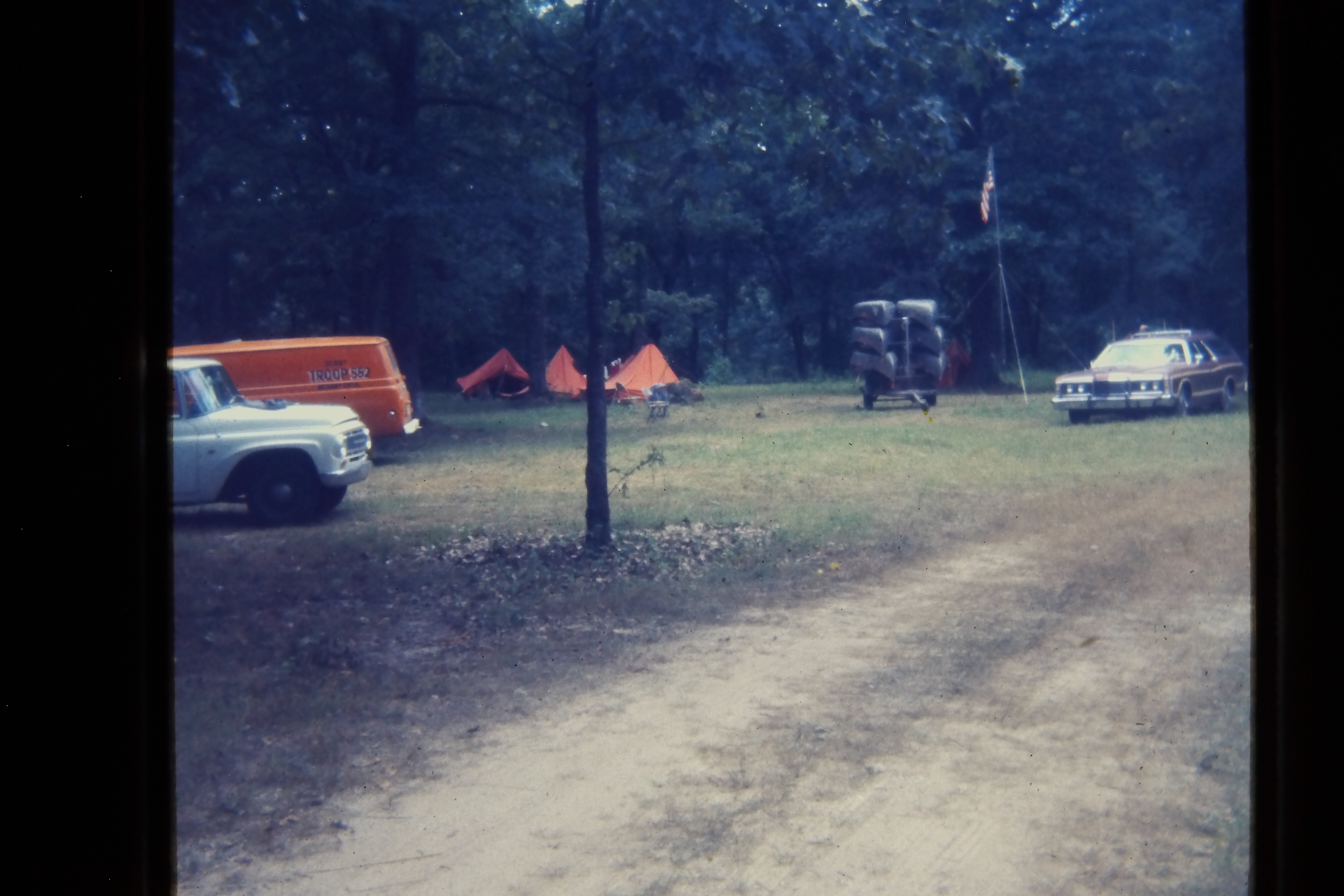 19720700_0282_troop552_floattrip