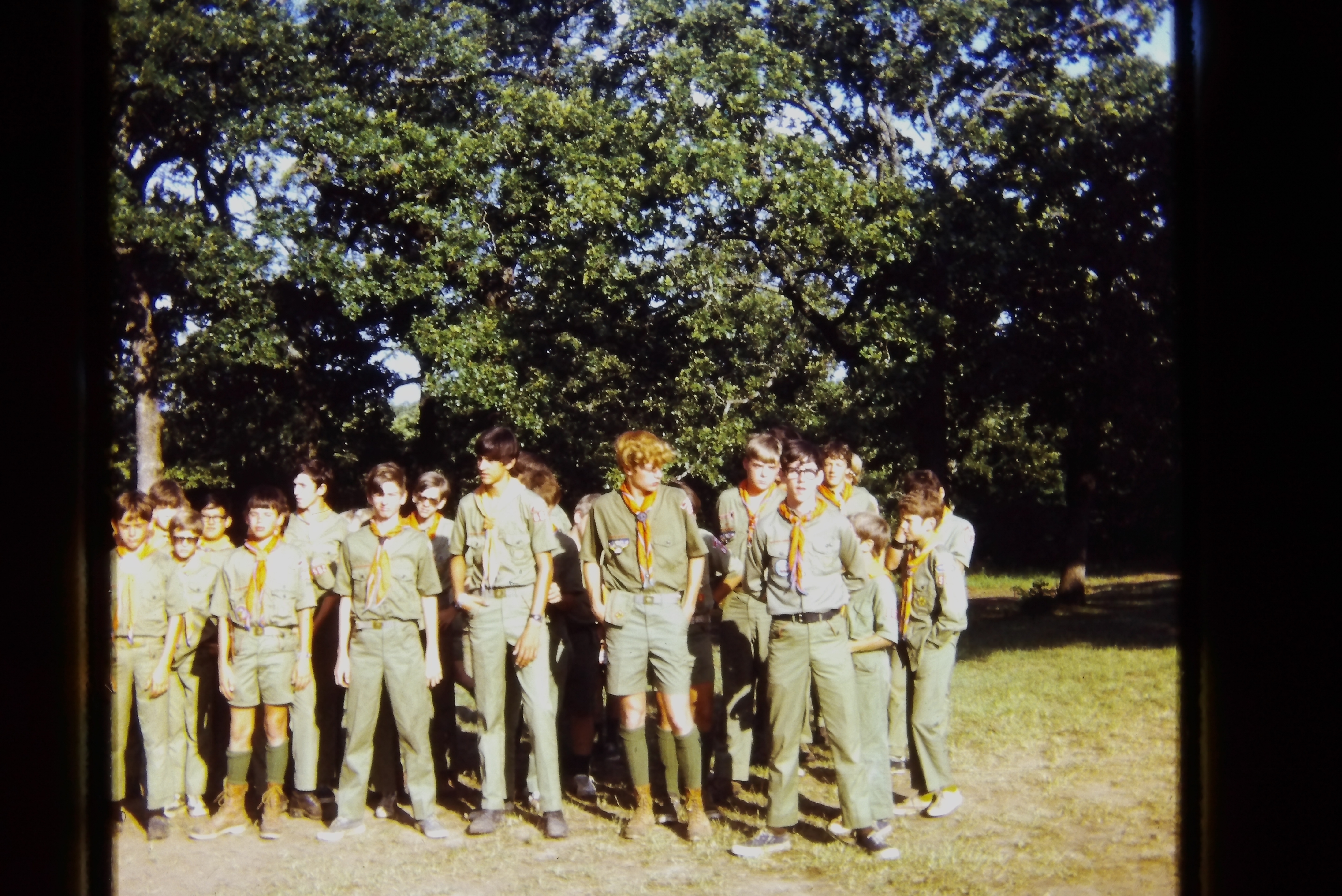 19720700_0266_troop552