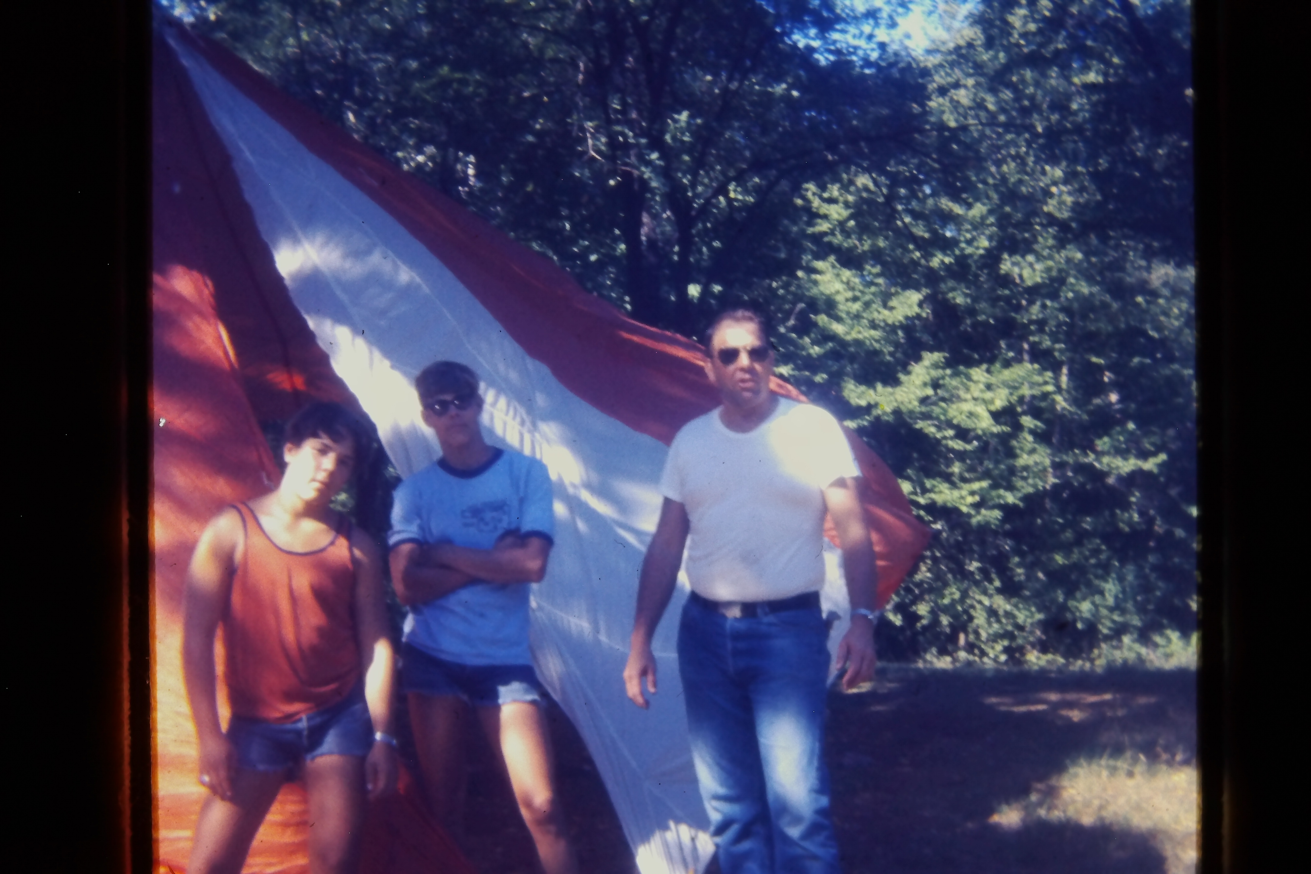 19740800_0698_troop552_floattrip